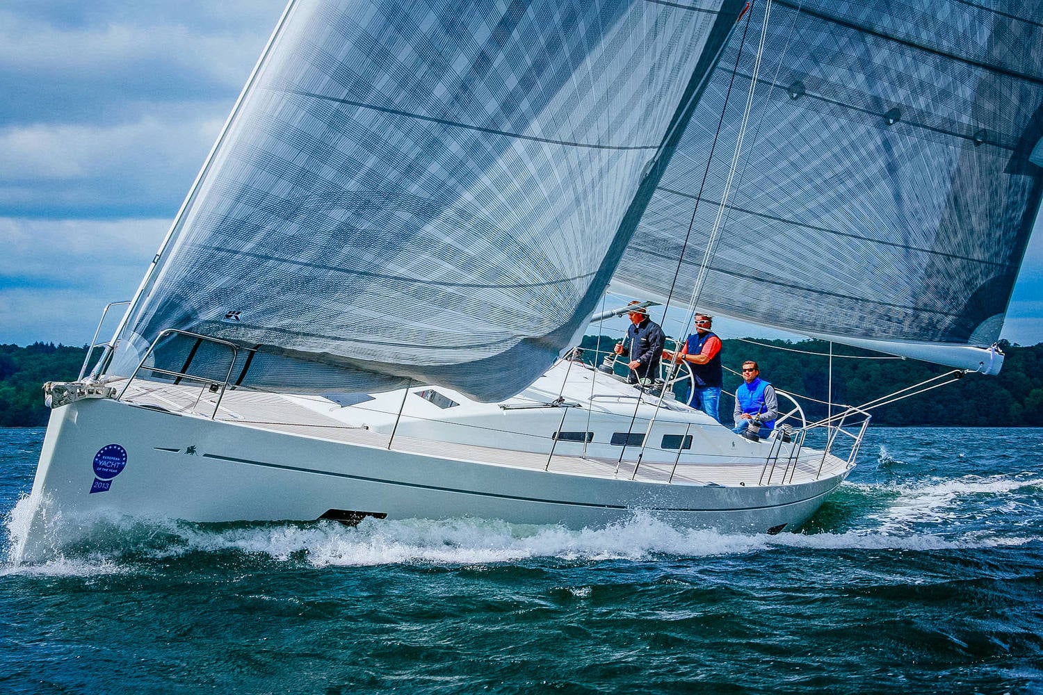 X-Drive Taffeta - Cruising Headsail 2 An Italia 13.98 with X-Drive taffeta carbon cruising sails