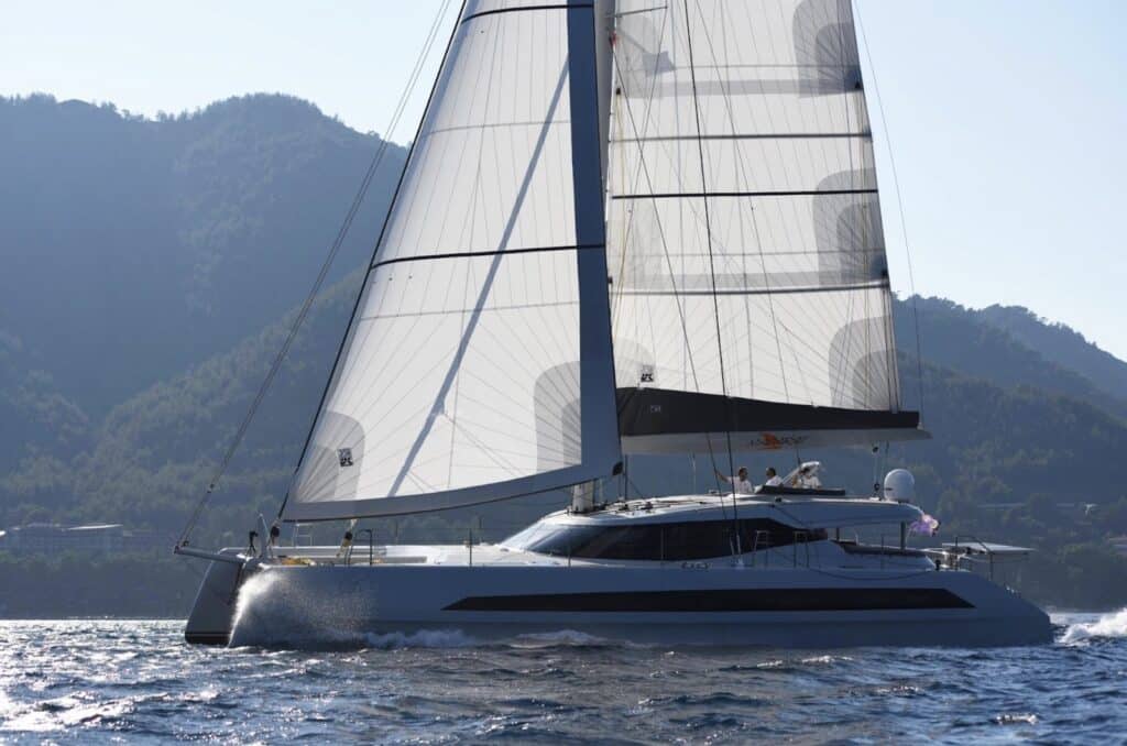 Dacron Deconstructed: Not All Sailcloth is Equal 6 Expert Tips and One Design Sail Success from UK Sailmakers 0023