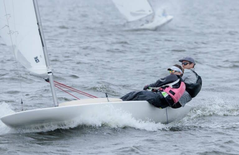 UK Sailmakers 0000