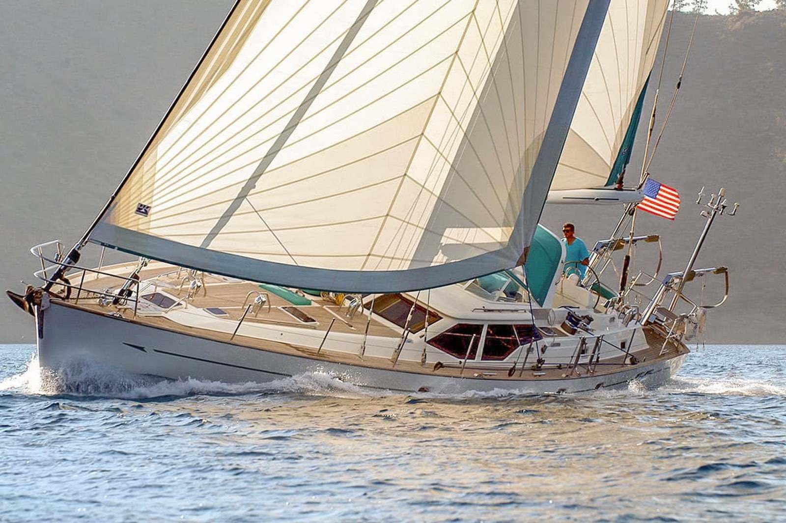 Hybrid Woven - Cruising Genoa 3 Tri-radial hybrid woven sail USA