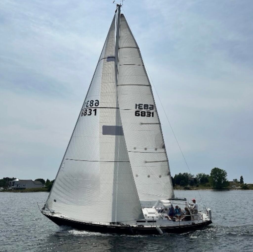 Condor and Sirocco win Lake Michigan’s Queen’s Cup Race